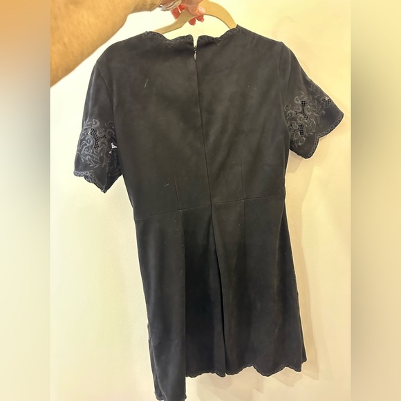 Zara suede mini dress with laser cutouts and embroidery size S - Picture 3 of 5
